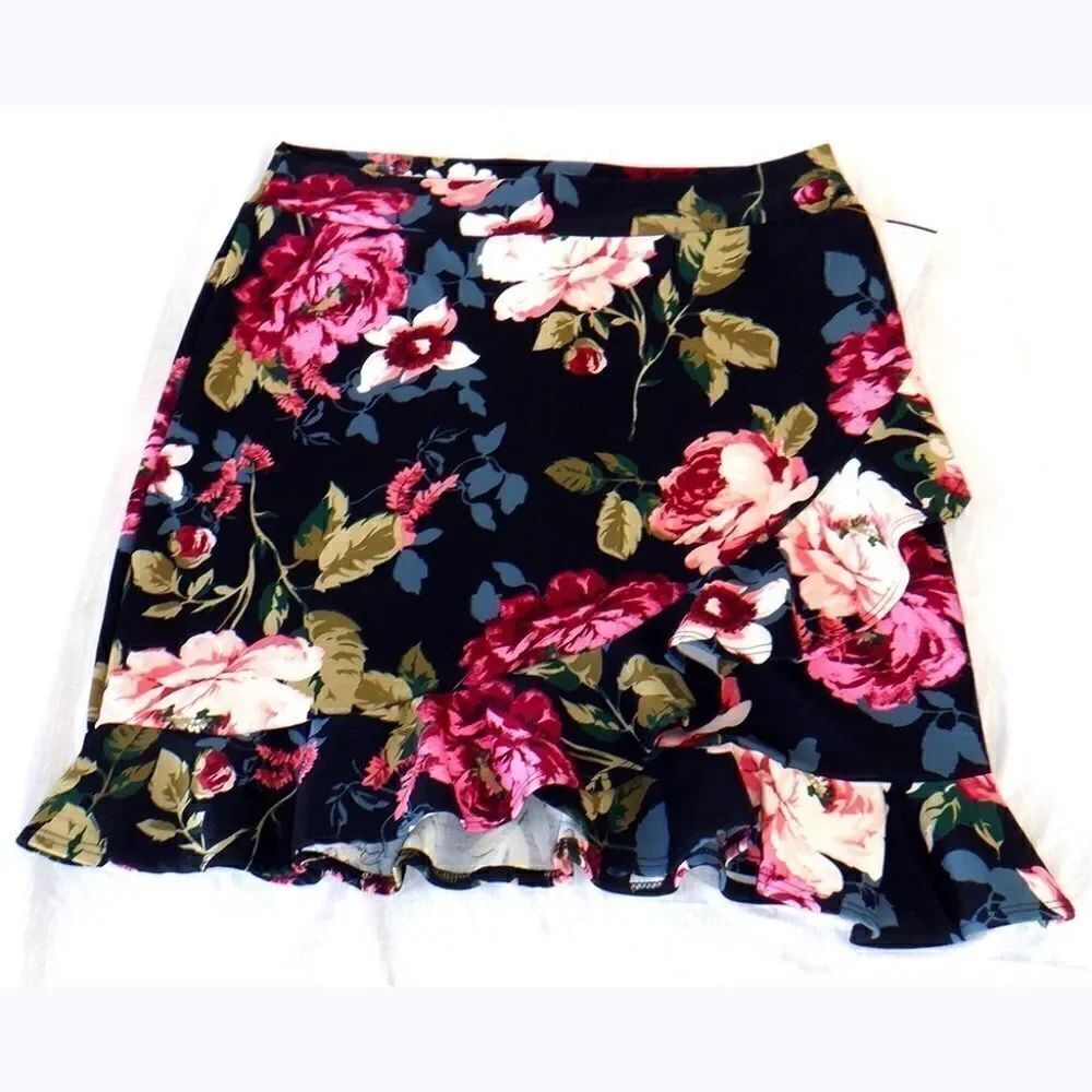 Silhouette Floral Skirt Wardrobe Builder